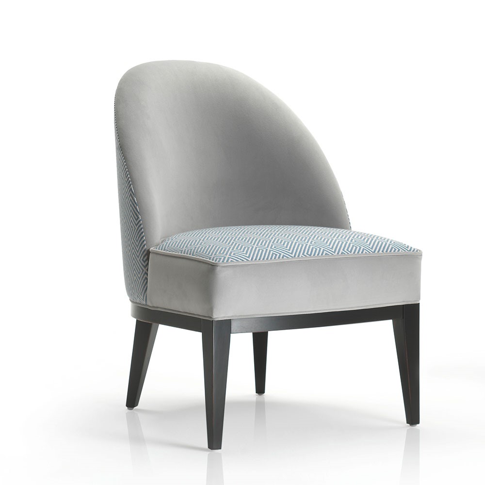 Reina Chair