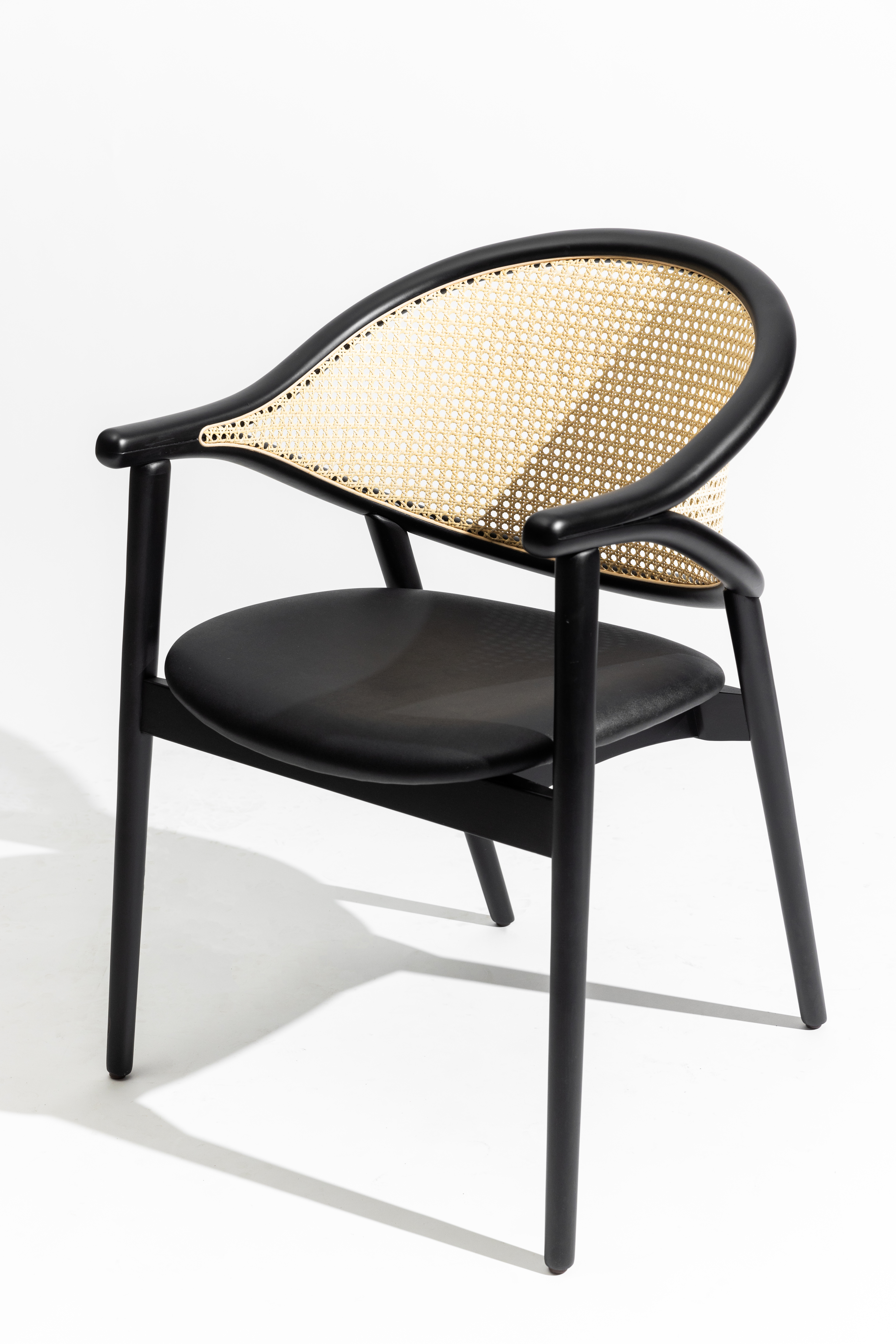 Flow Arm Chair