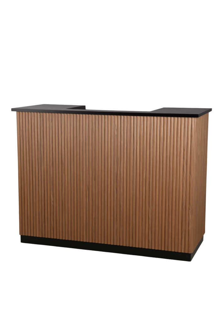Geneva Reception Walnut – Large
