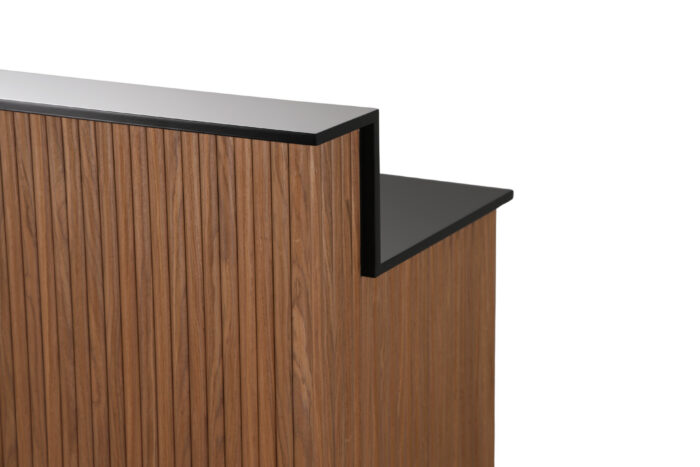 Geneva Reception Walnut – Medium