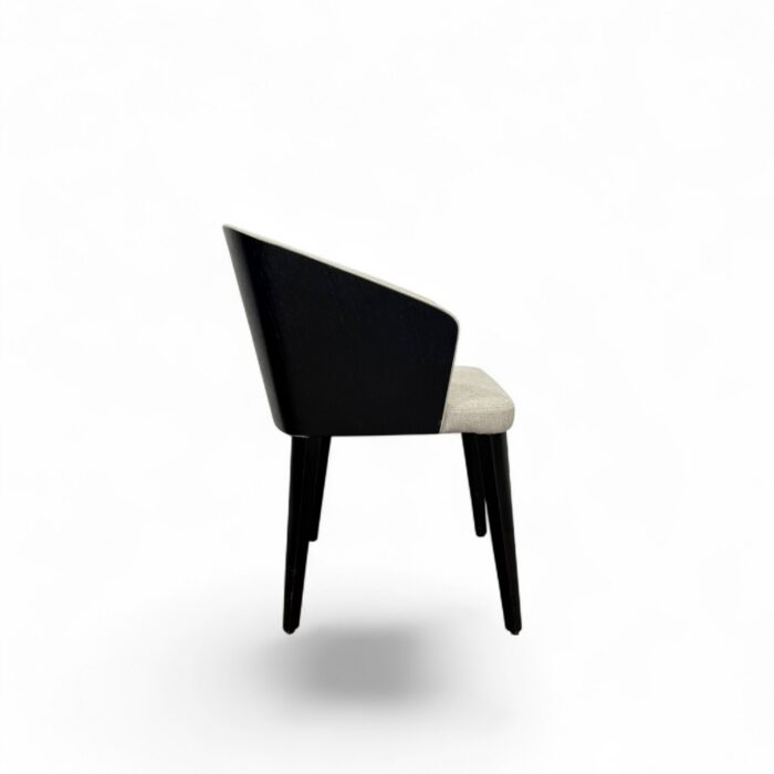 Vive Chair